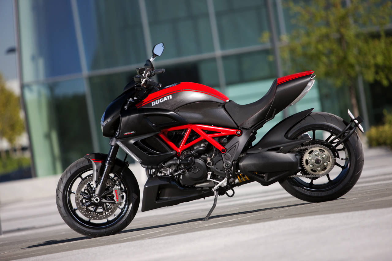 Top Motorcycle Wallpapers 2011 Ducati Diavel Carbon First Look 1280x853