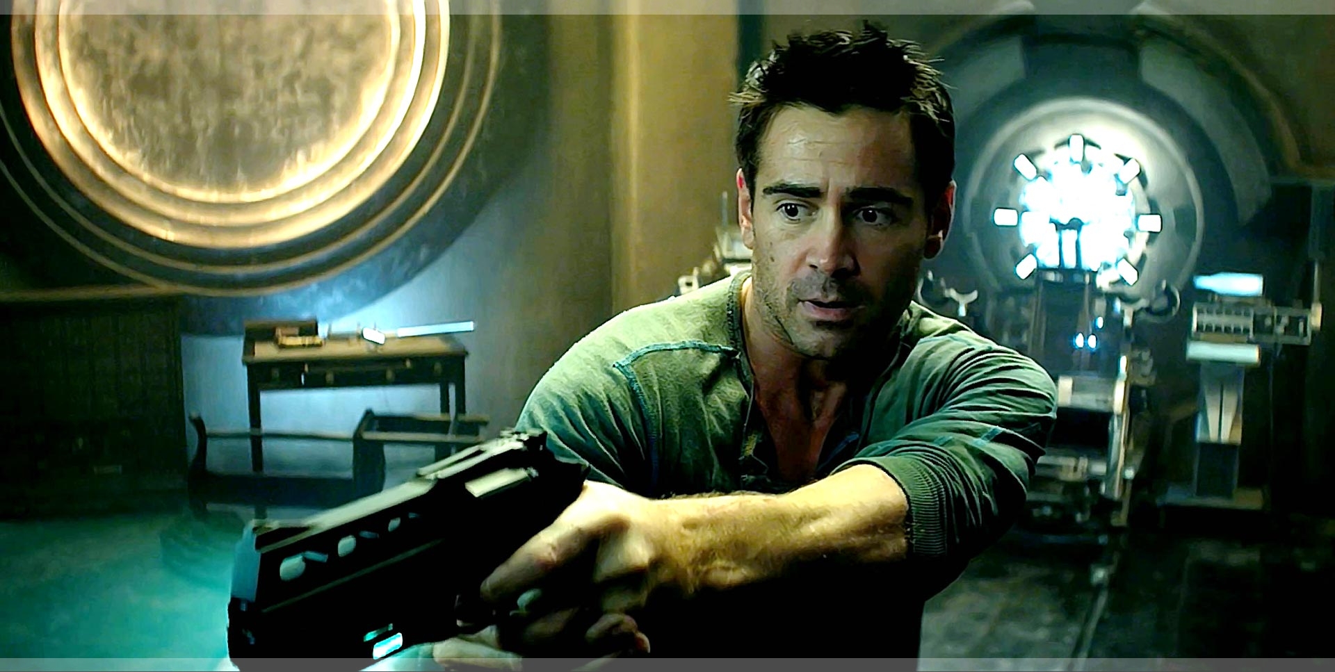 Total Recall Movie Wallpaper Colin Farrell Kate
