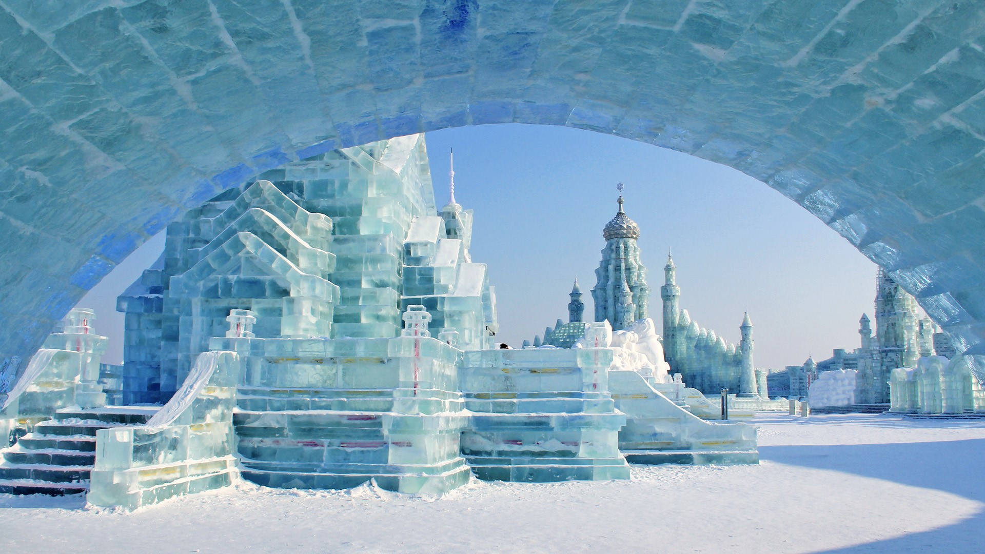Harbin City Ice Cave Soizwr9ckp3hj64u Wallpaper