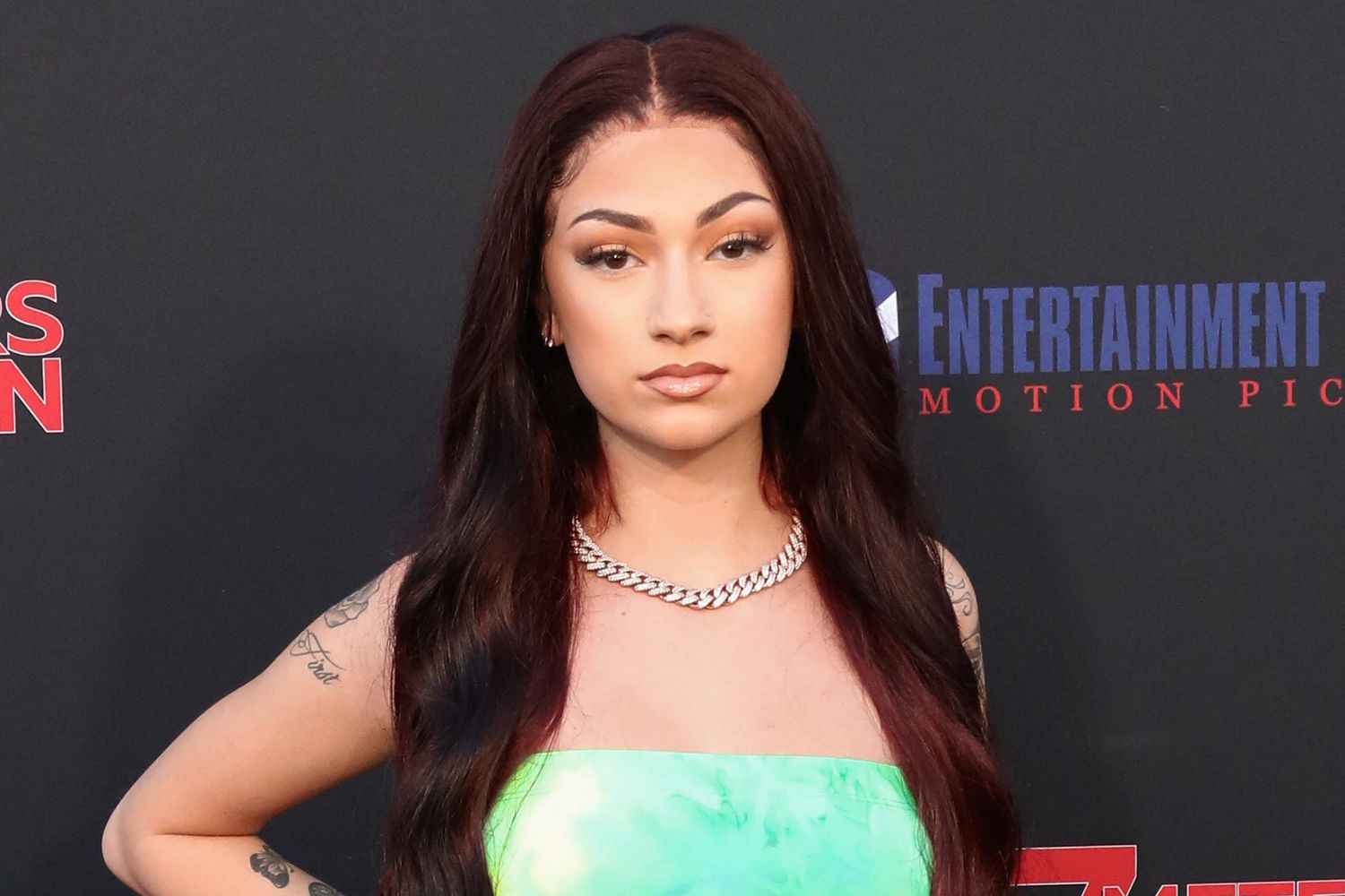 La Rapera Bhad Bhabie Rompe R Cord En Onlyfans Gana Horas Un Wallpaper