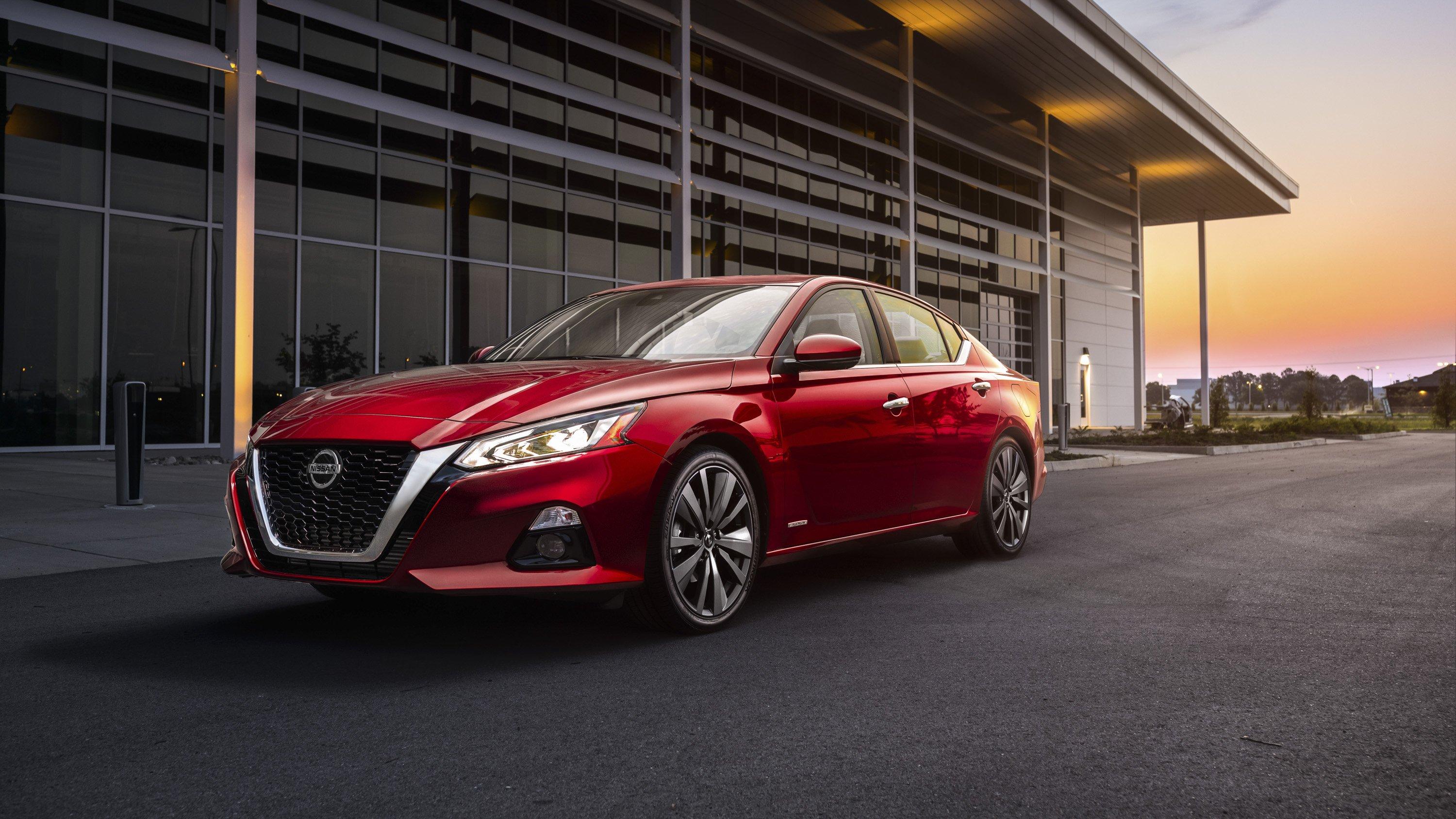 Nissan Altima Wallpaper
