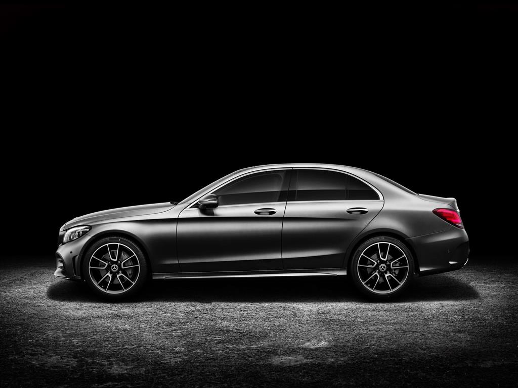 Mercedes Benz C Class Saloon News And Information