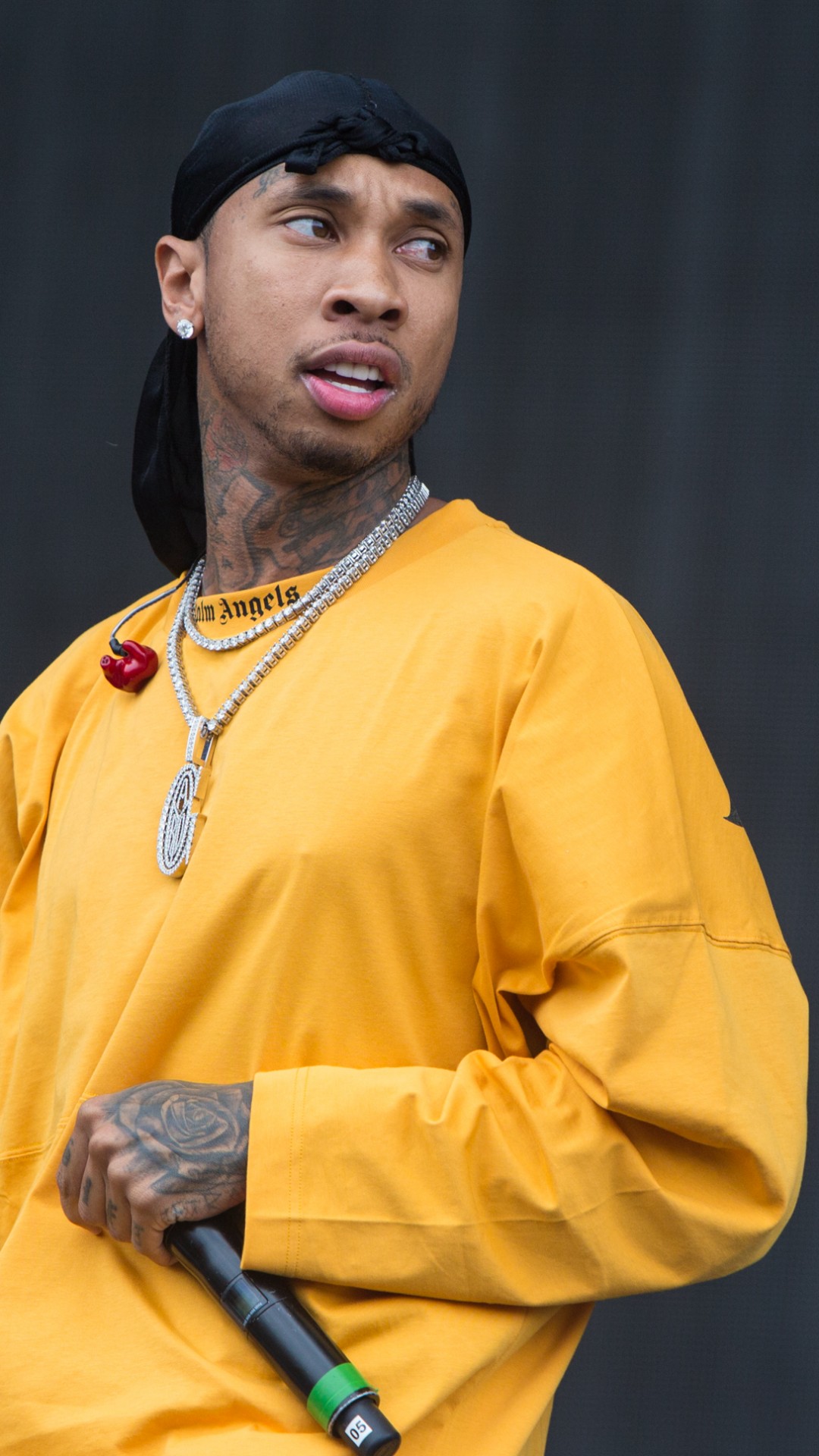 Download wallpapers Tyga, 2020, 4k, yellow neon lights, american rapper,  music stars, creative, Tyga with microphone, Michael Ray Nguyen-Stevenson,  american celebrity, Tyga 4K for desktop free. Pictures for desktop free