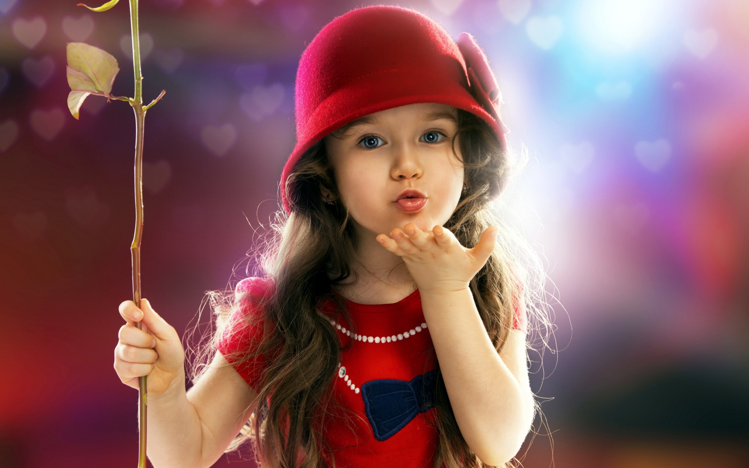 Cute Little Girl Send Kiss 2560 x 1600 Download Close