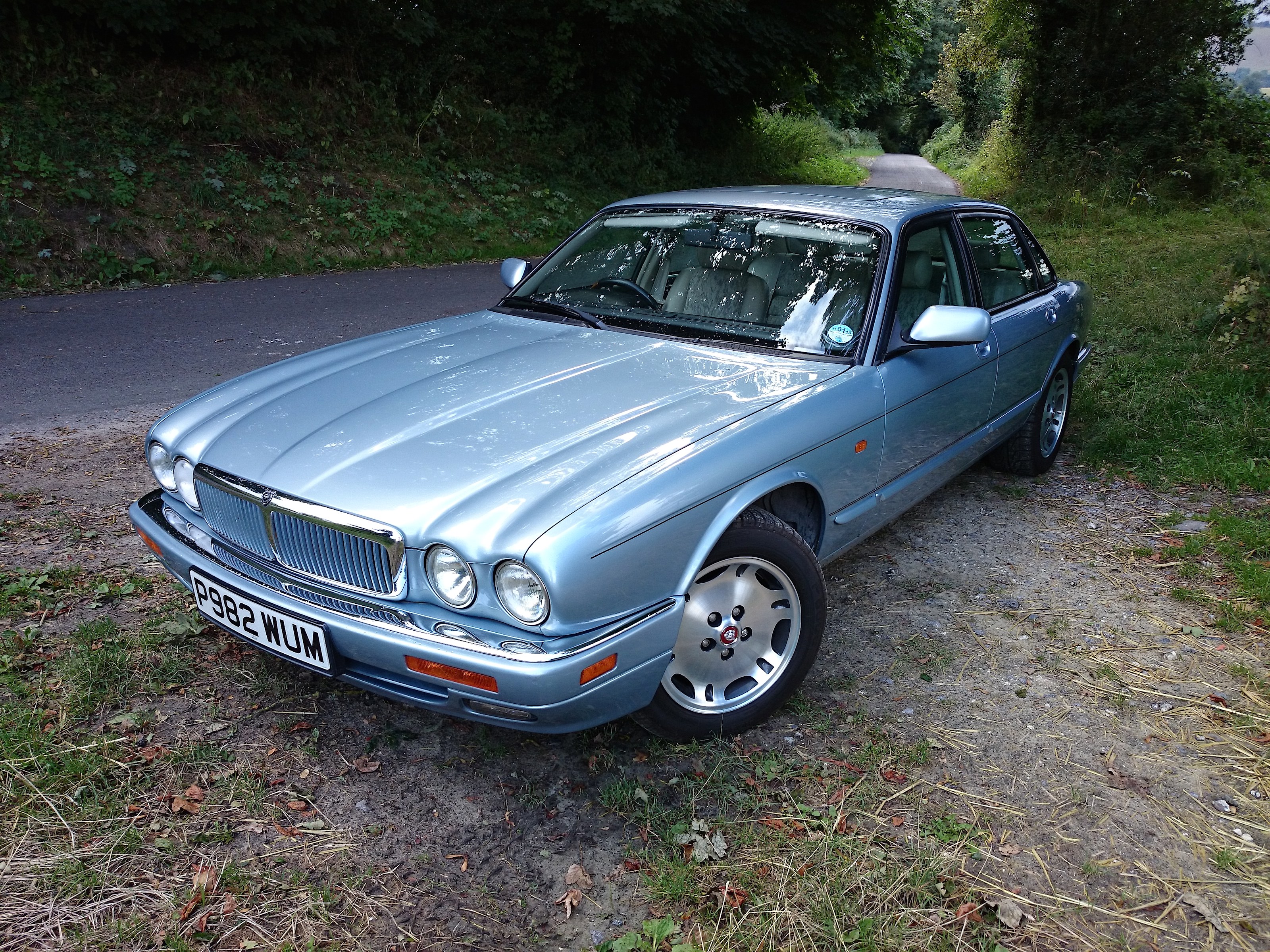 Jaguar Xj6 Xj HD Wallpaper Background