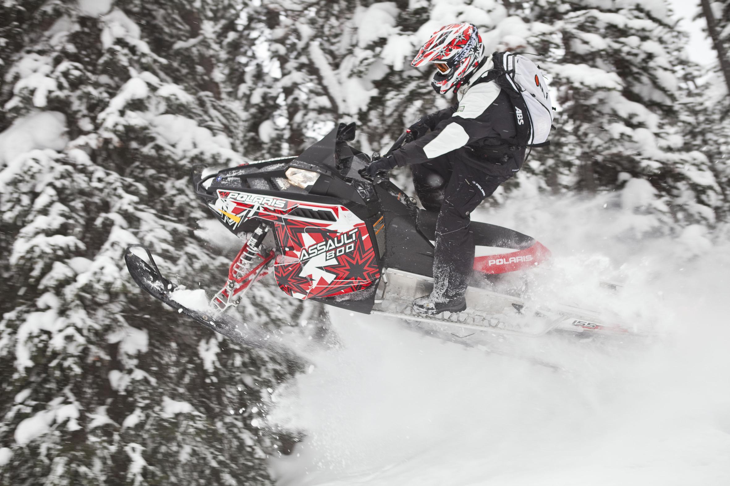 Free download POLARIS RMK ASSAULT snowmobile winter sled snow d