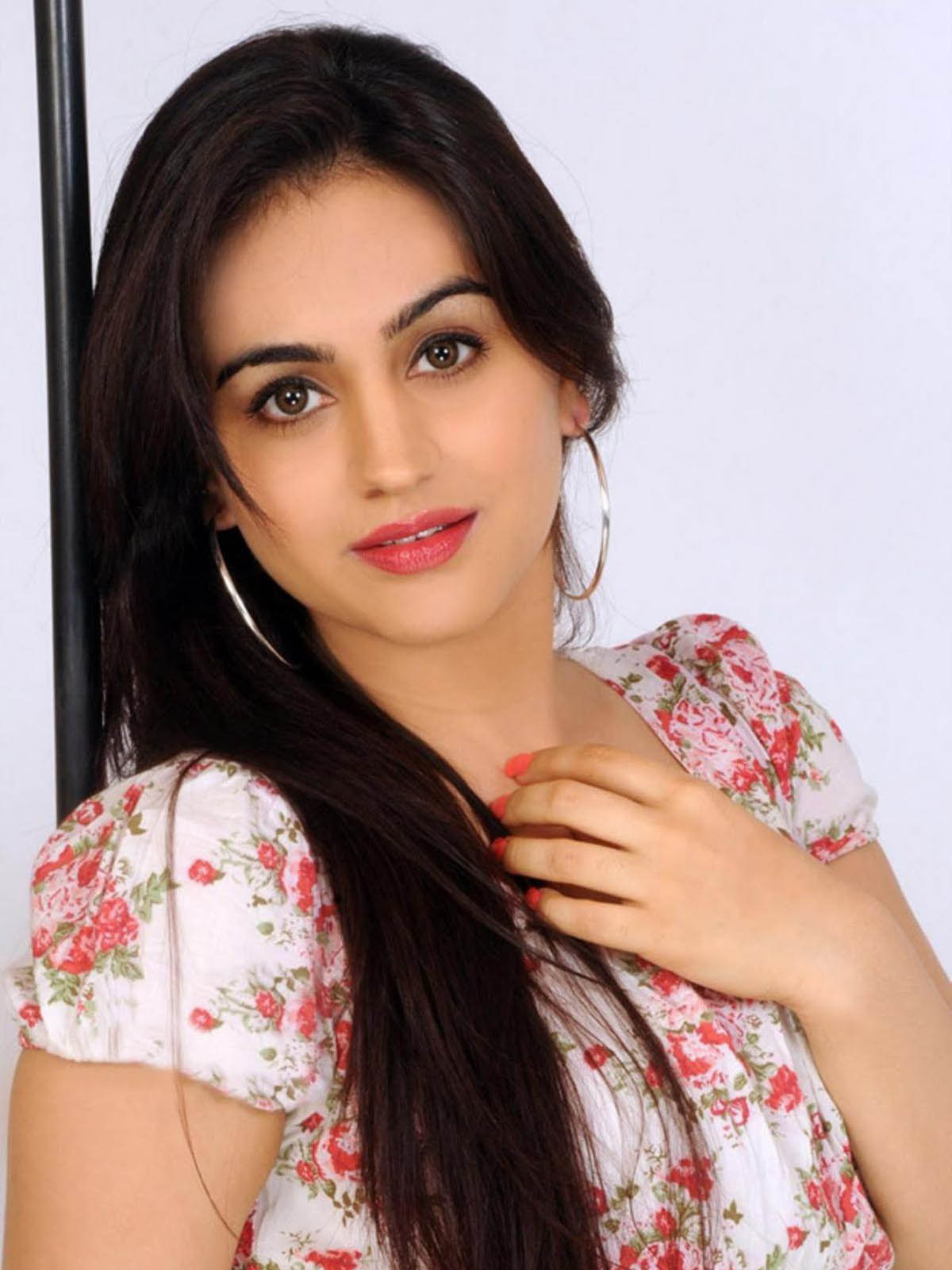 Free download south actress pics aksha south actress backgrounds aksha south  actress [1200x1600] for your Desktop, Mobile & Tablet | Explore 48+ South  Actresses Wallpapers | South Park Backgrounds, Bollywood Actresses  Wallpapers
