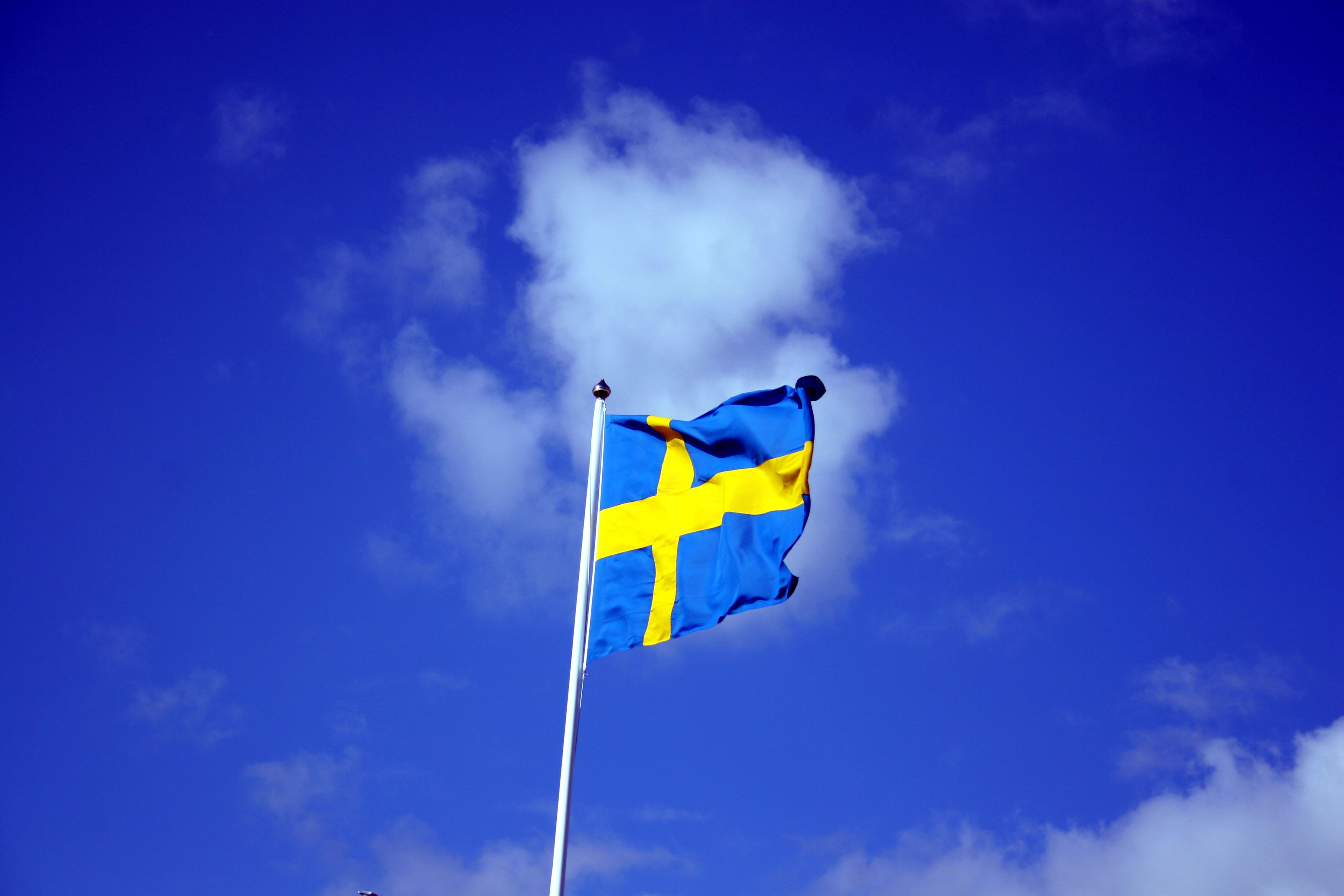 Sweden Flag Wallpaper In Screen Resolution Pictures