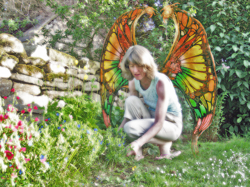 Garden Fairy Wallpaper