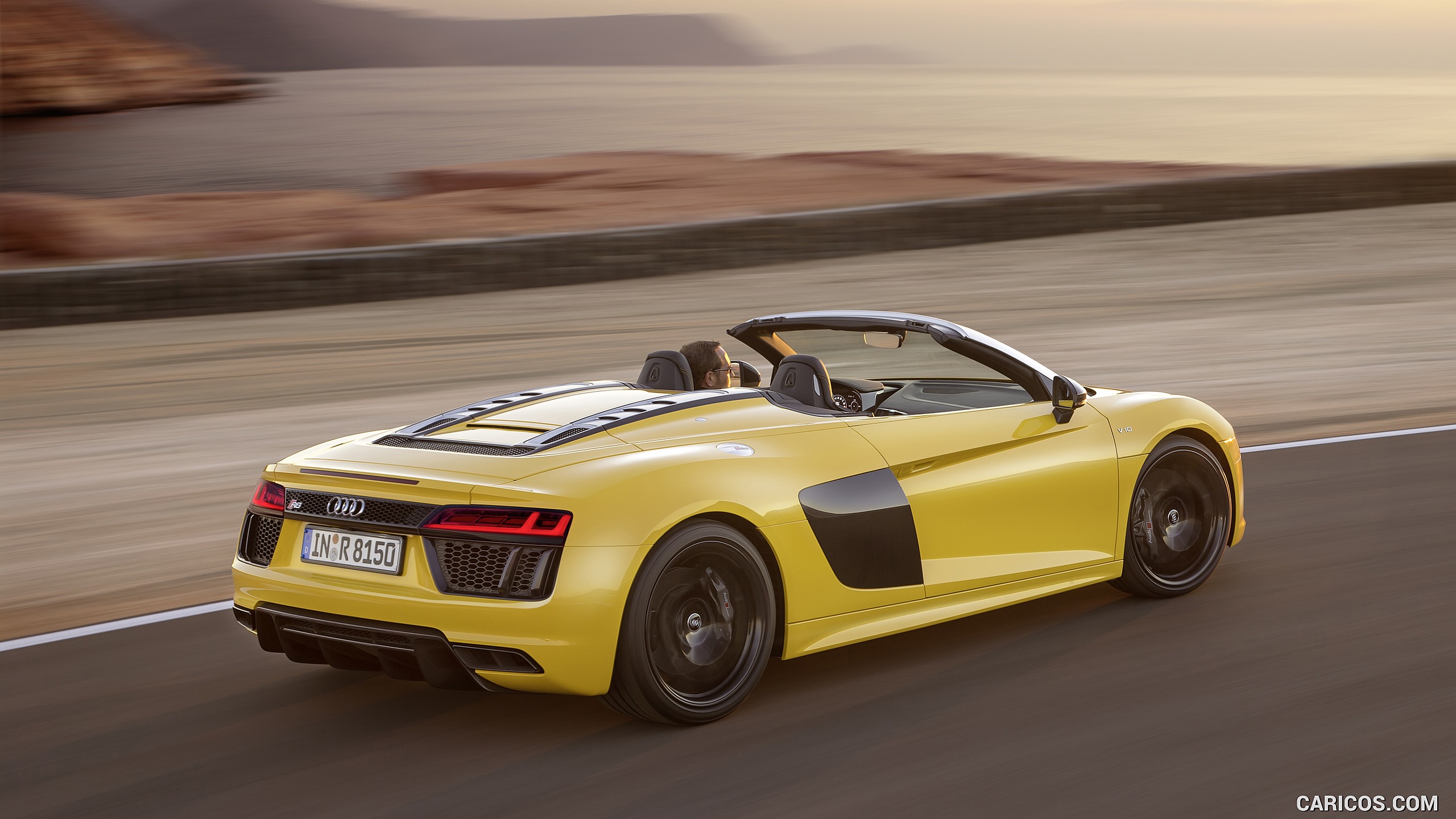 Audi R8 V10 Spyder Color Vegas Yellow Rear HD