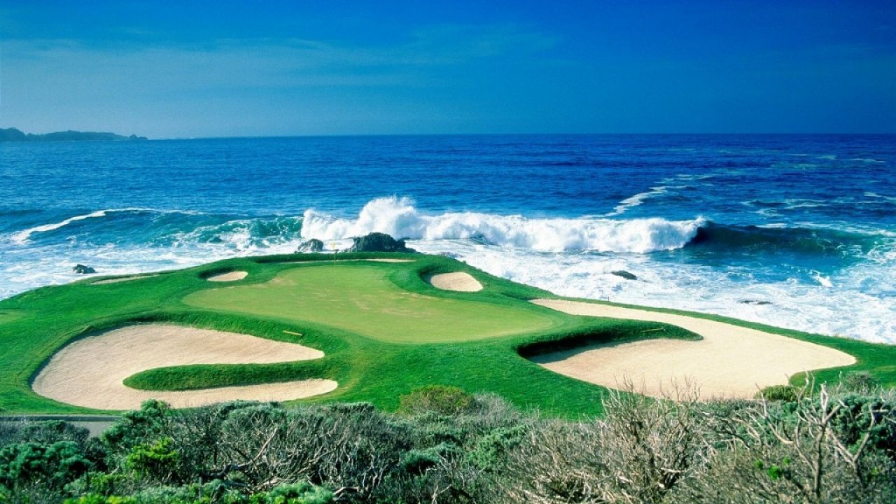 Beautiful Sea Sight Golf Course High Definition Wallpaper
