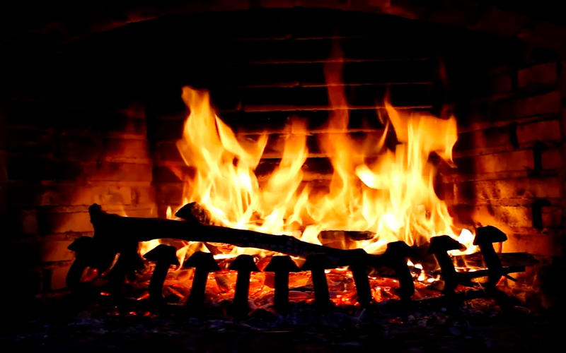 Screensaver Wallpaper HD With Relaxing Crackling Fire Sounds