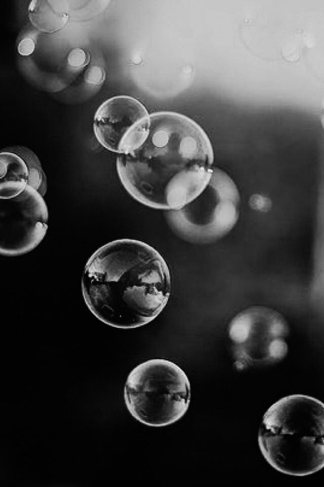 bubble black and white