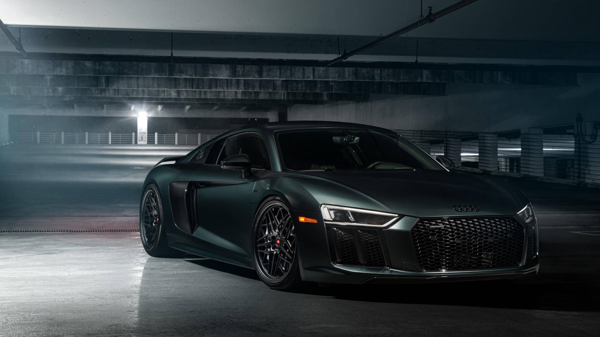 Audi R8 Wallpaper