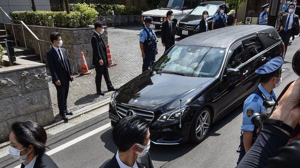 Shinzo Abe Killing Body Of Former Japanese Pm Returned Home Bbc