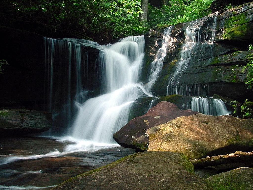 waterfall beautiful waterfalls files nature wallpapers for desktopjpg