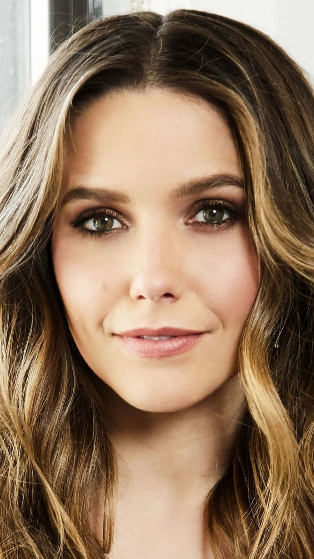 Sophia Bush Wallpaper