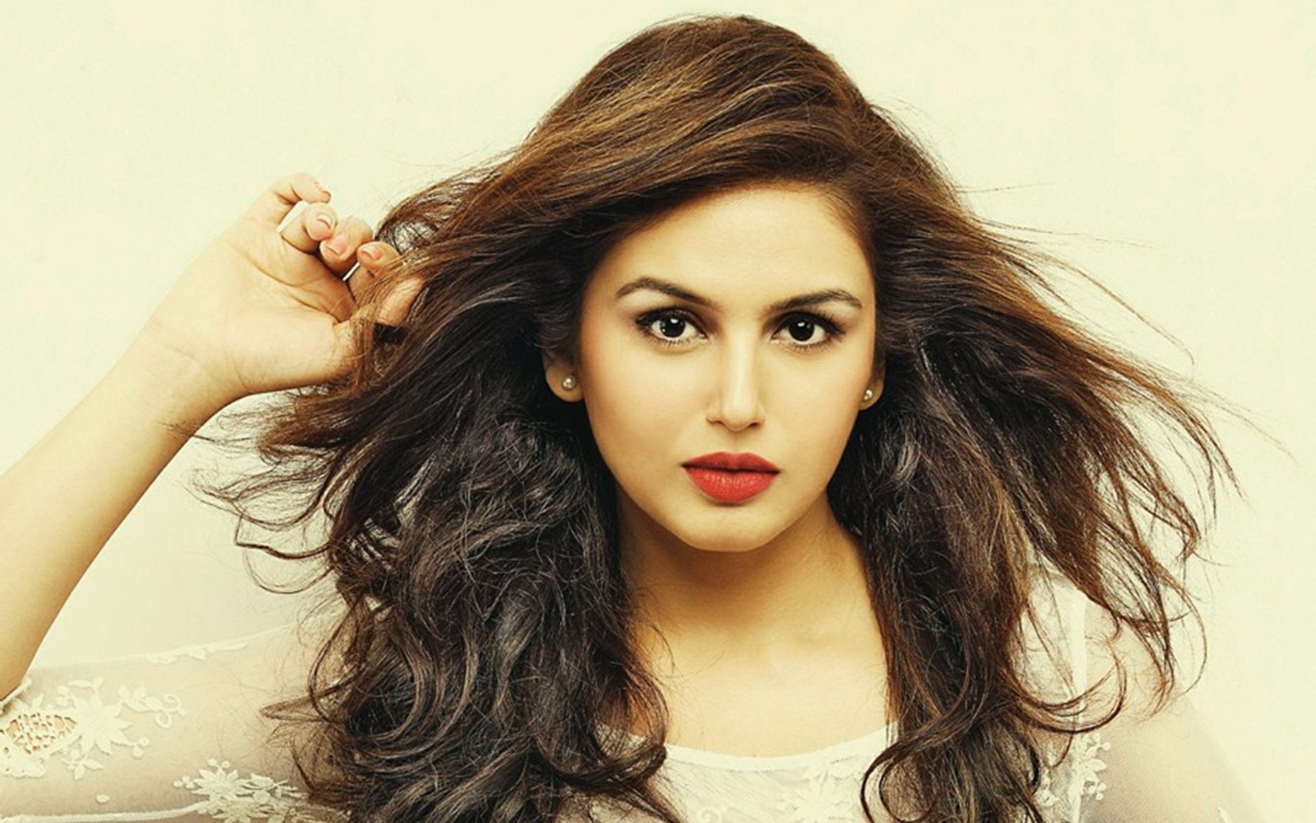 Most Beautiful Bollywood Actresses In Huma Qureshi
