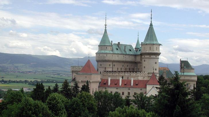 Castle Slovakia High Quality And Resolution Wallpaper