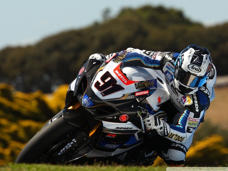 Motorcycle Racing Pictures Image