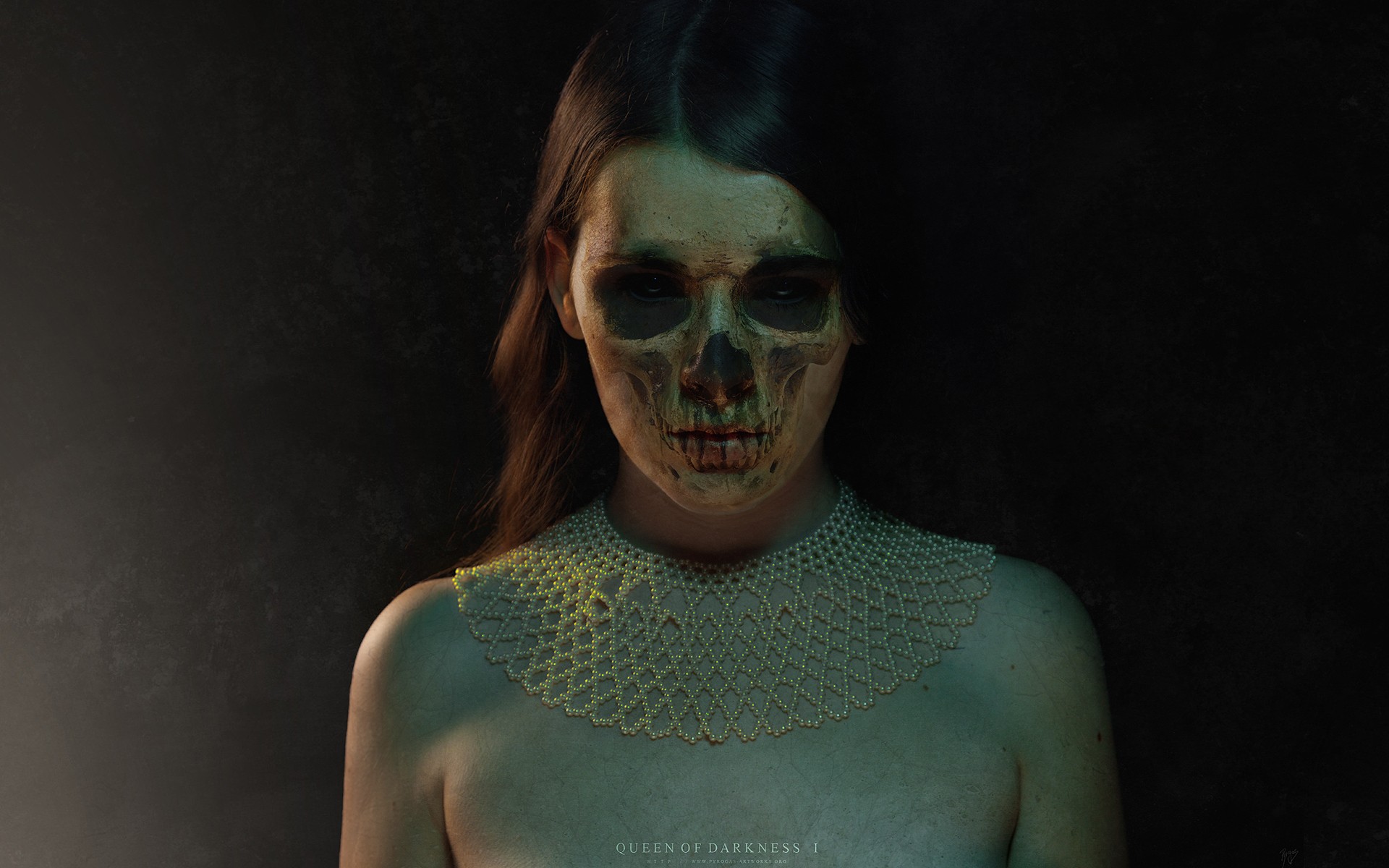 Evil Scary Spooky Creepy Necklace Jewelry Vampire Women Females Girls