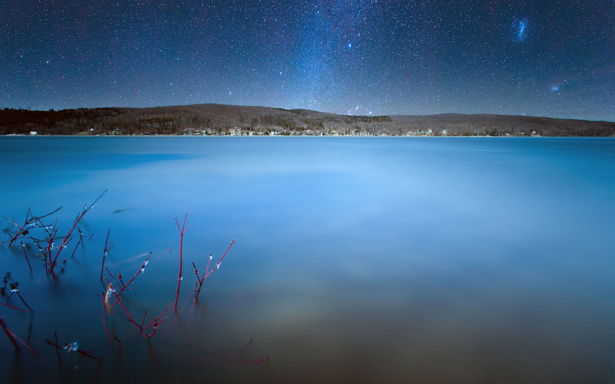 Night Sky Blue Lake Desktop Wallpaper HD