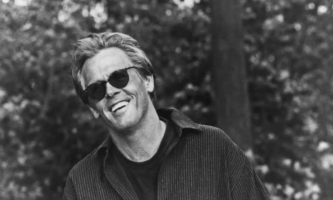 Legendary Actor Nick Nolte In Striking Close Wallpaper