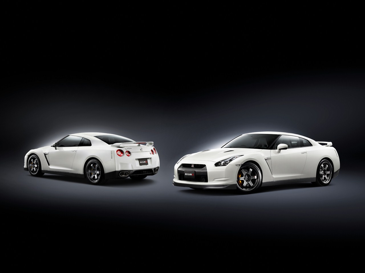 Free download 2015 Nissan GT R Nismo HD Wallpapers [1280x960] for your ...